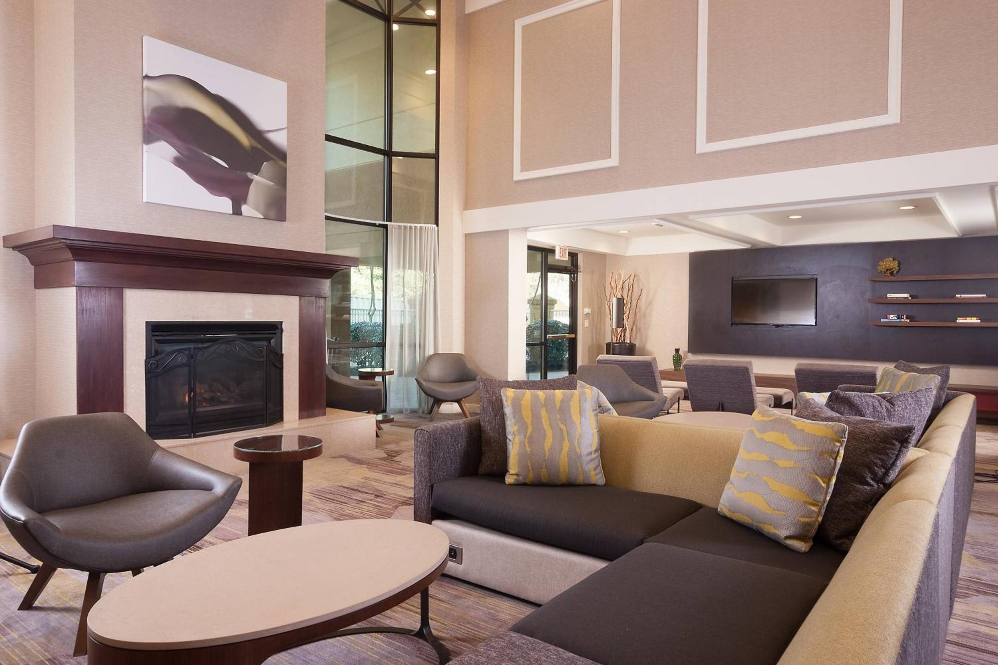 Courtyard Greenville-Spartanburg Airport Экстерьер фото