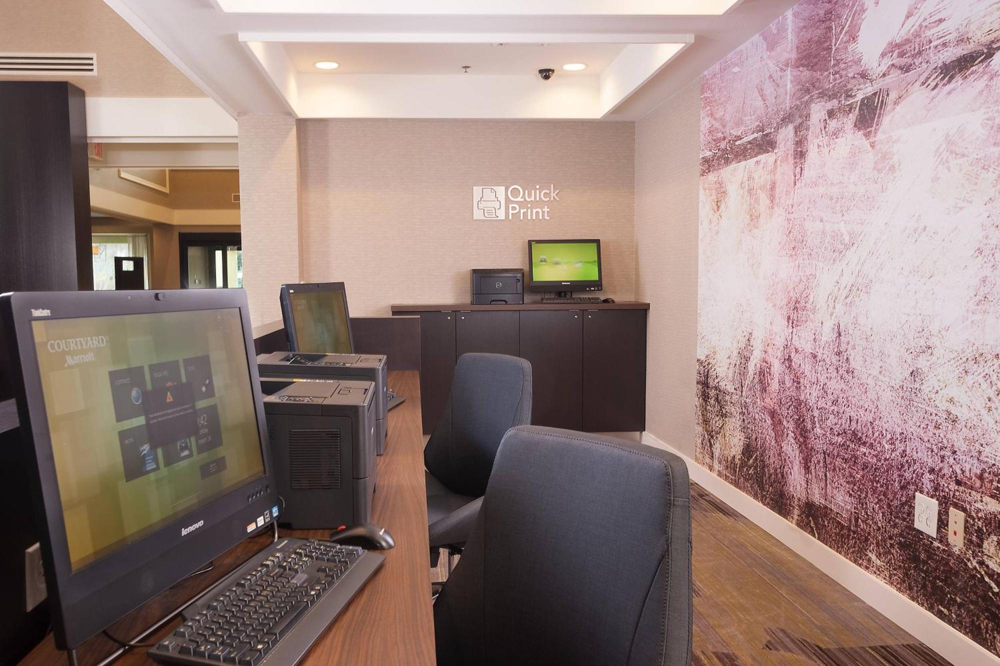 Courtyard Greenville-Spartanburg Airport Экстерьер фото