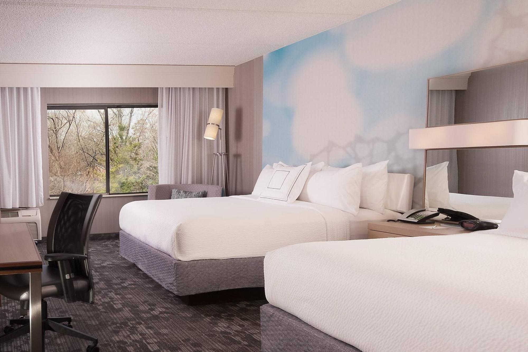 Courtyard Greenville-Spartanburg Airport Экстерьер фото
