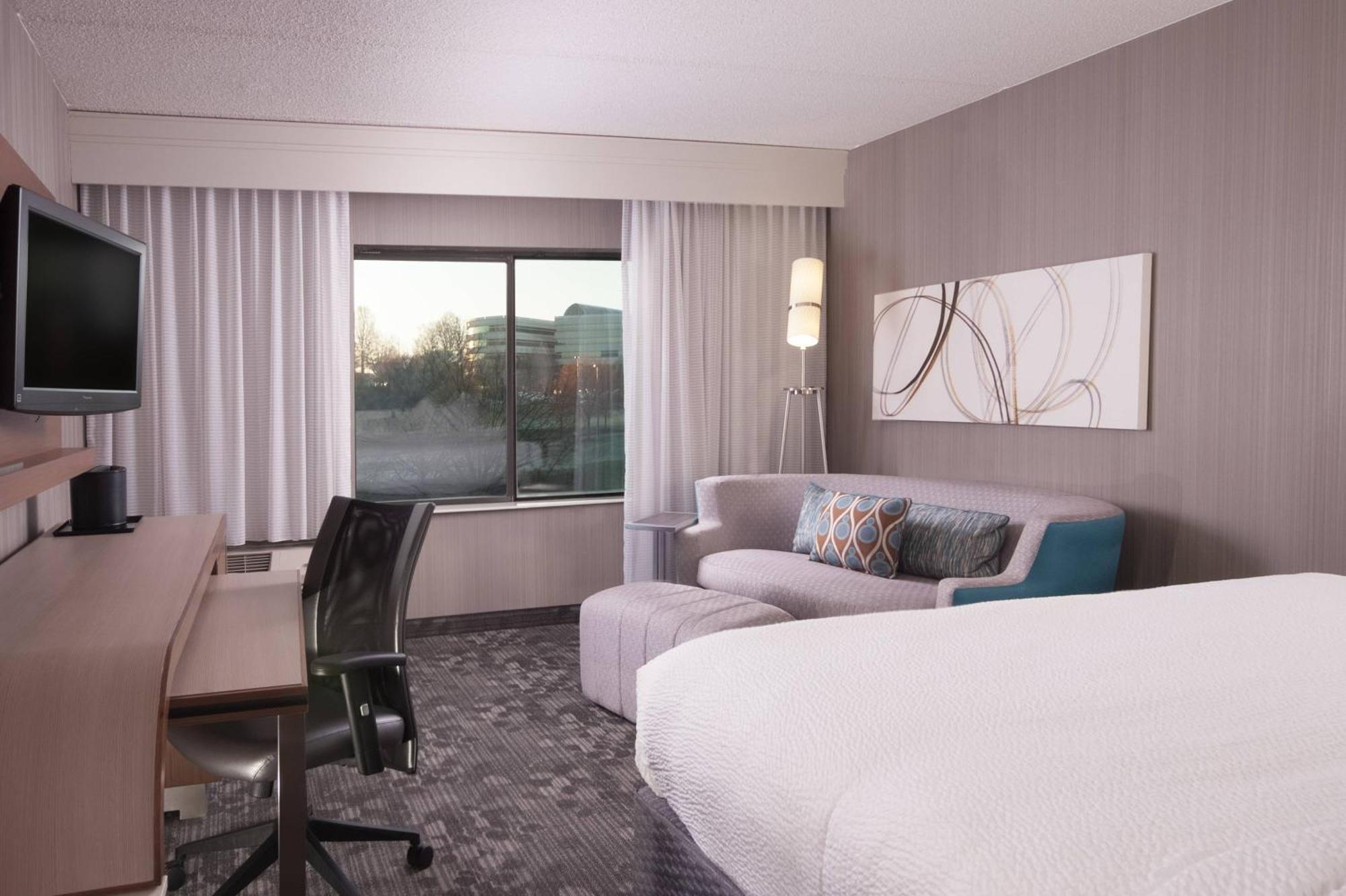 Courtyard Greenville-Spartanburg Airport Экстерьер фото