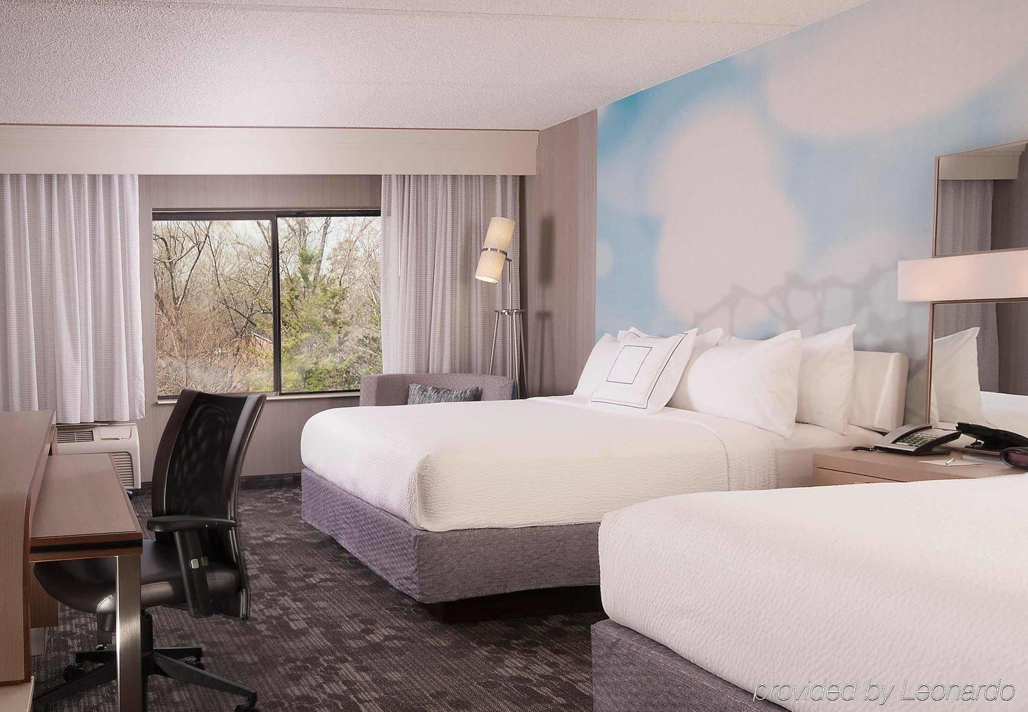 Courtyard Greenville-Spartanburg Airport Экстерьер фото
